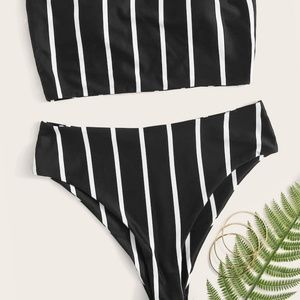 SHEIN Swim - Bikini SHEIN Swim - Bikini